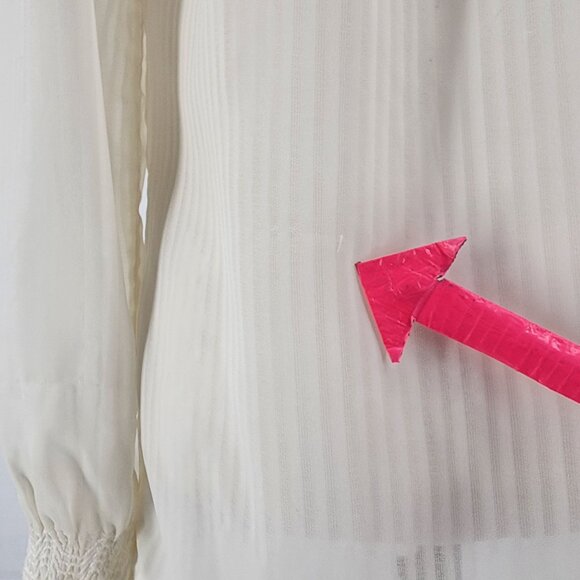 Vintage Chessa Davis Womens Small Top Blouse Striped Ivory Long Sleeve Button - Picture 10 of 13